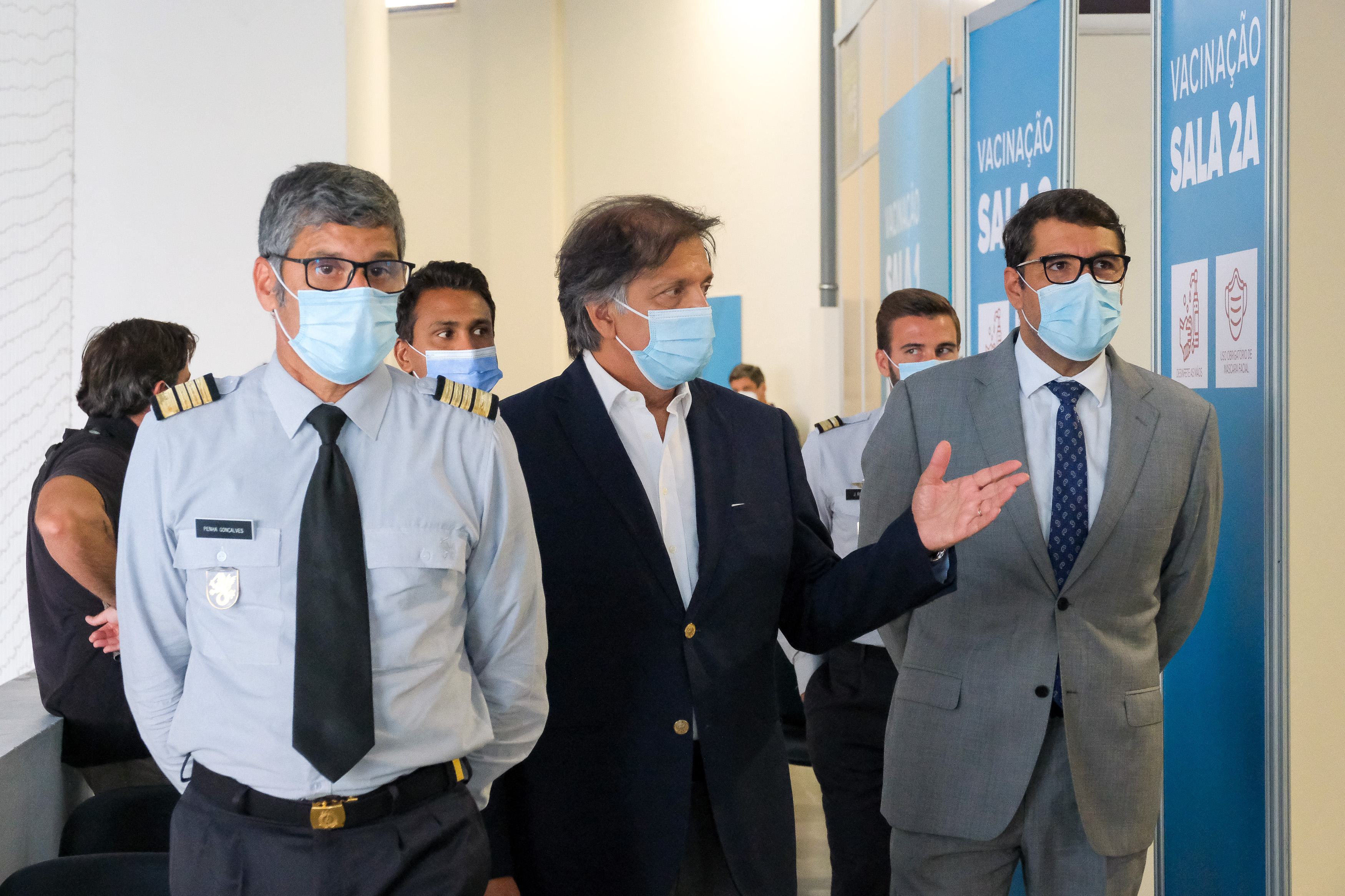 Vice Presidente a visitar o Centro de Vacinação de Oeiras