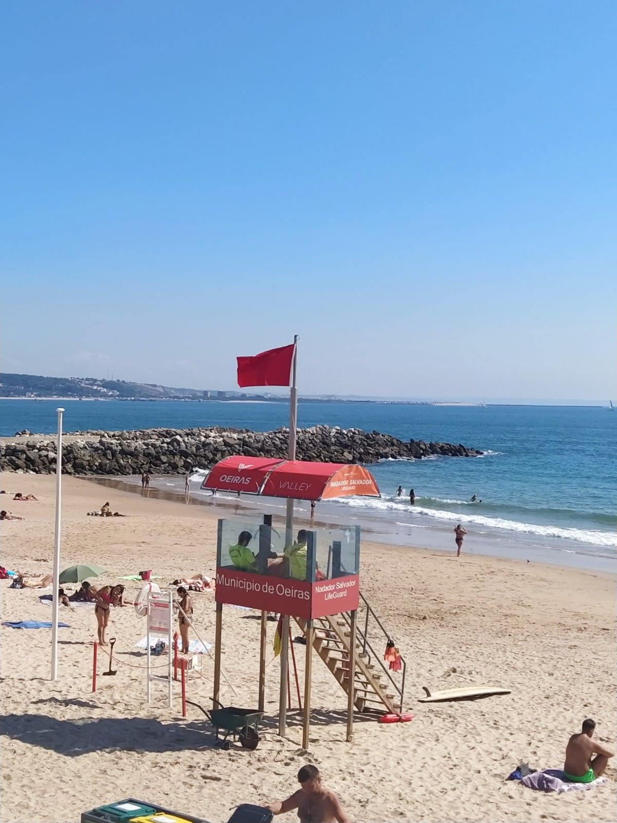 Praias de Caxias, Santo Amaro e Paço de Arcos interditas a banhos