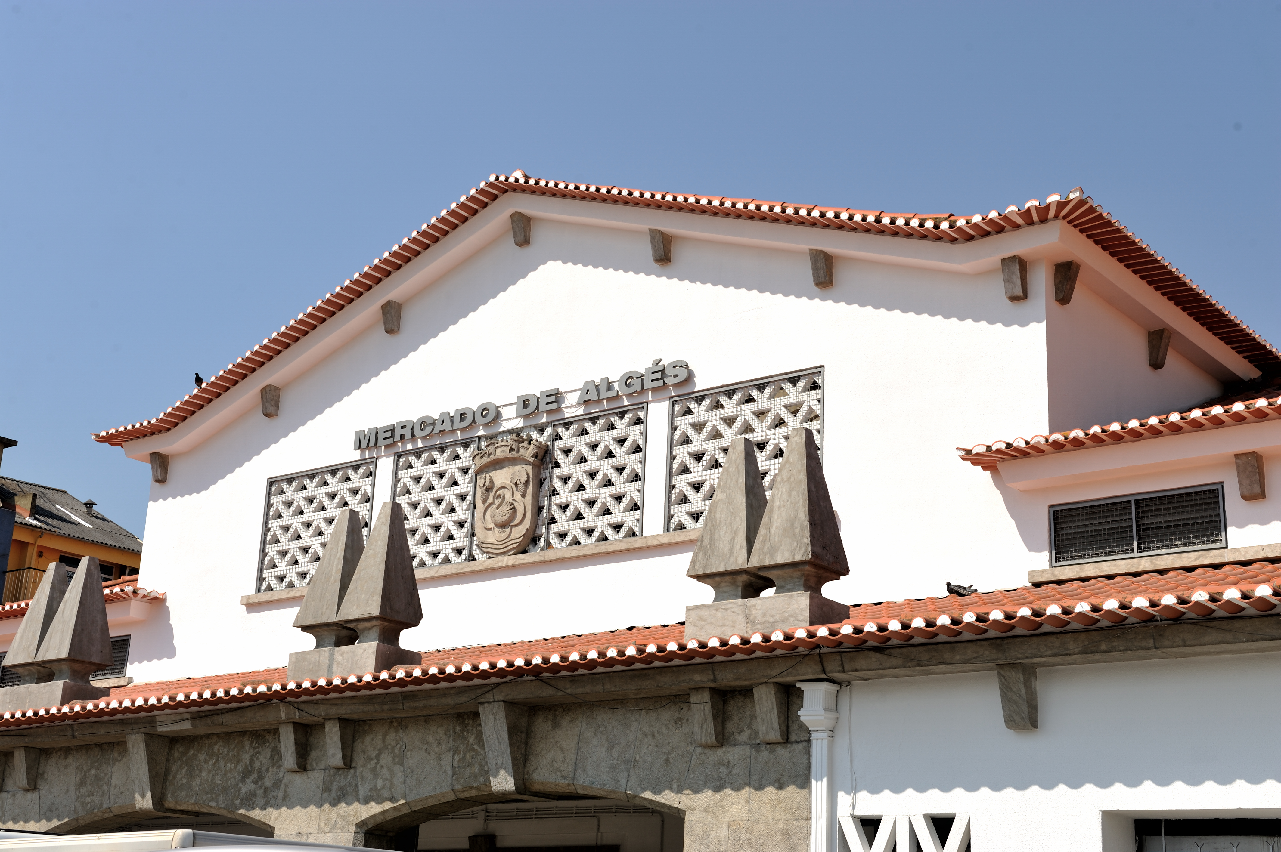 Fachada do Mercado de Algés