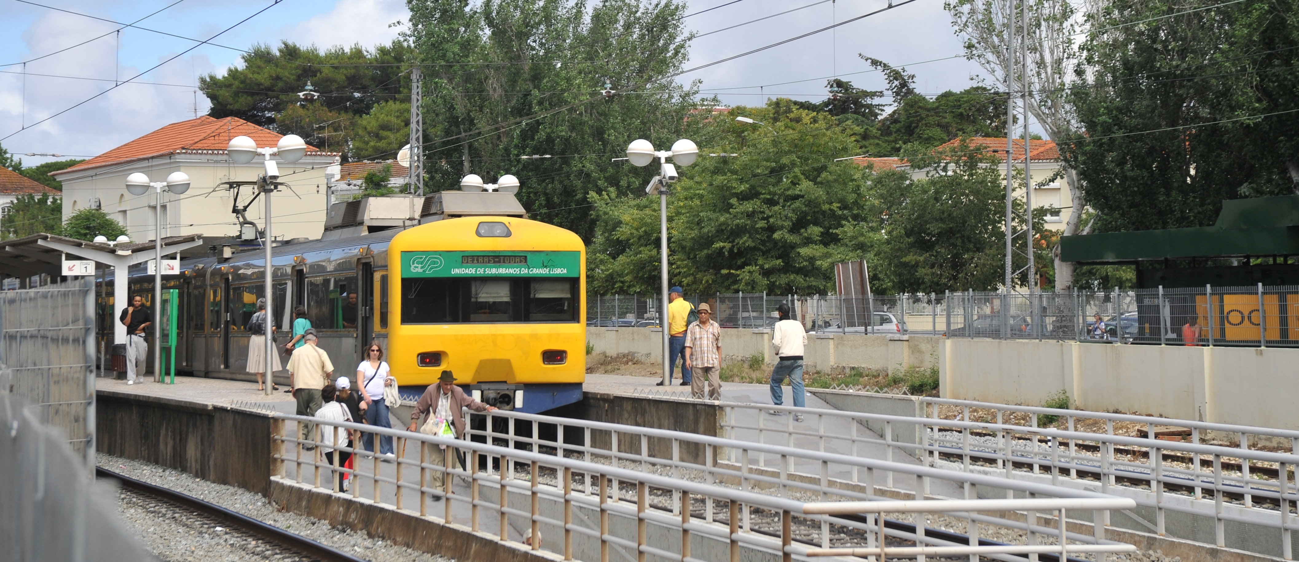 estação de comboios de Oeiras