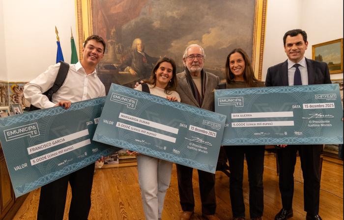 Oeiras entrega bolsas ‘Gap Year’ a jovens vencedores