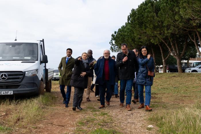Visita de trabalho do Executivo Municipal à freguesia de Carnaxide e Queijas