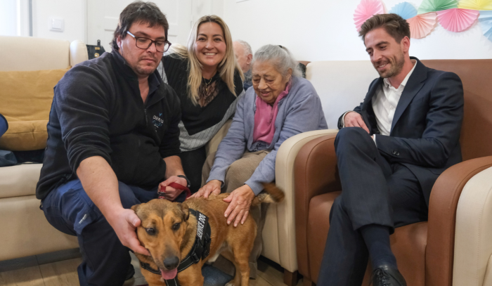 Ação de Sensibilização sobre Bem Estar Animal no Lar Esperança Sénior