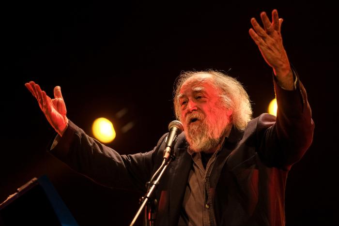 Zeca Medeiros apresentou ‘Abril’ em Carnaxide